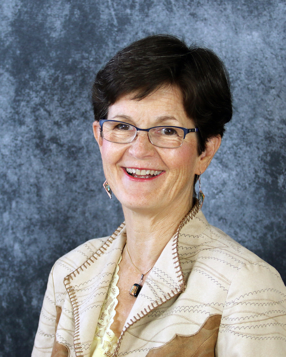 Headshot of Paula Dirkes, founder of Senior Improv Games facilitator training.